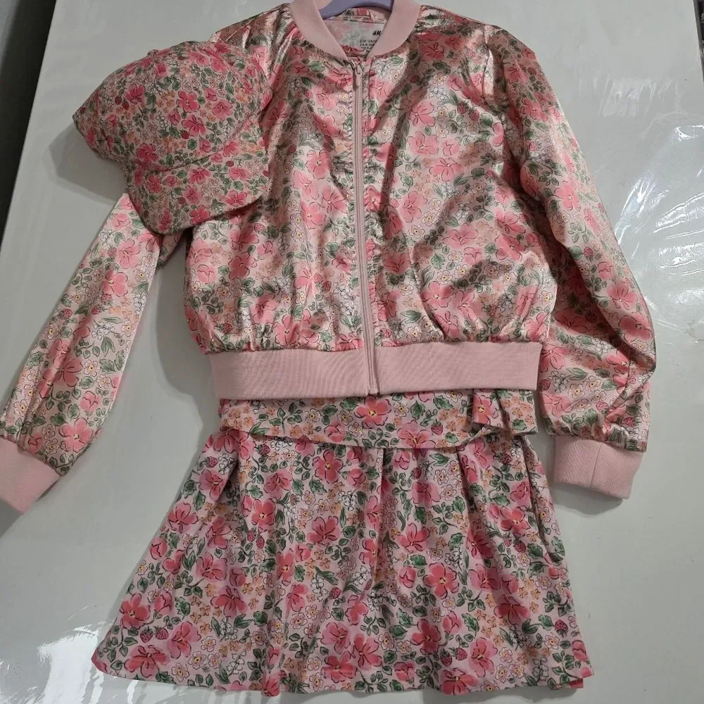 H&M Girls Pink Flowers & Strawberries 5 Piece Matching Outfit Set Size 8-10